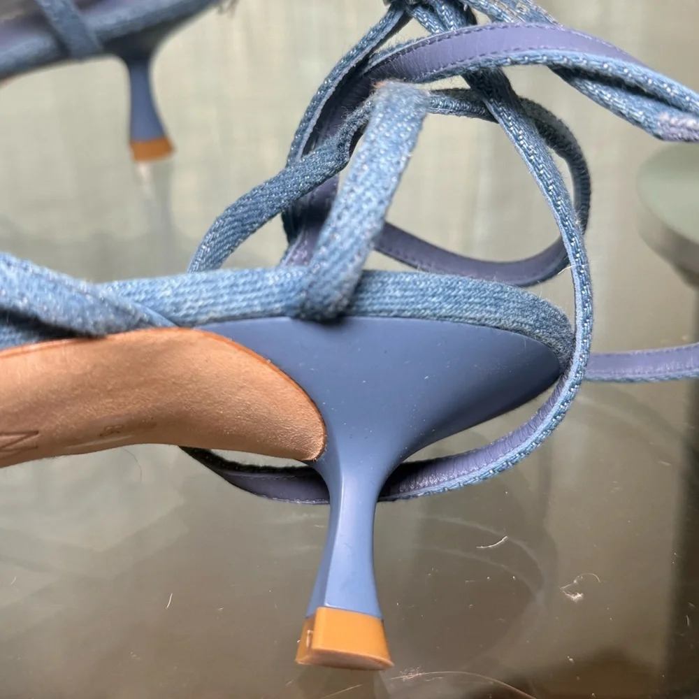 Stuart Weitzman Denim Sandals with Floral Detail - Picture 3 of 4